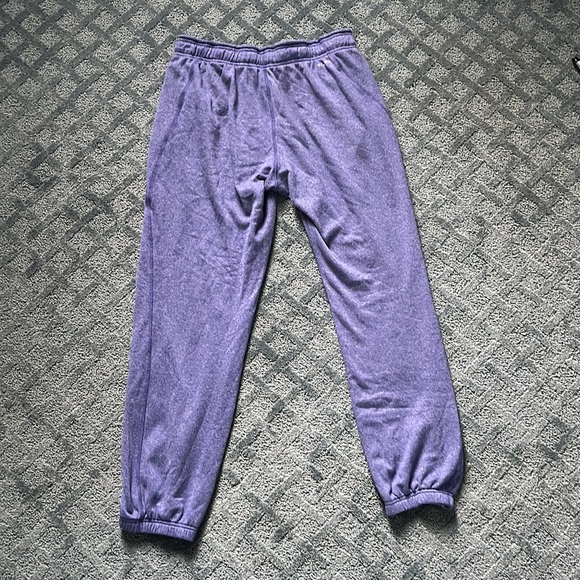 Adidas Climawarm women’s purple sweatpants large elastic bottoms - Picture 3 of 5